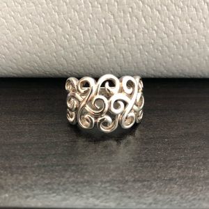 🌸Stamped 925 Scroll Ring🌸